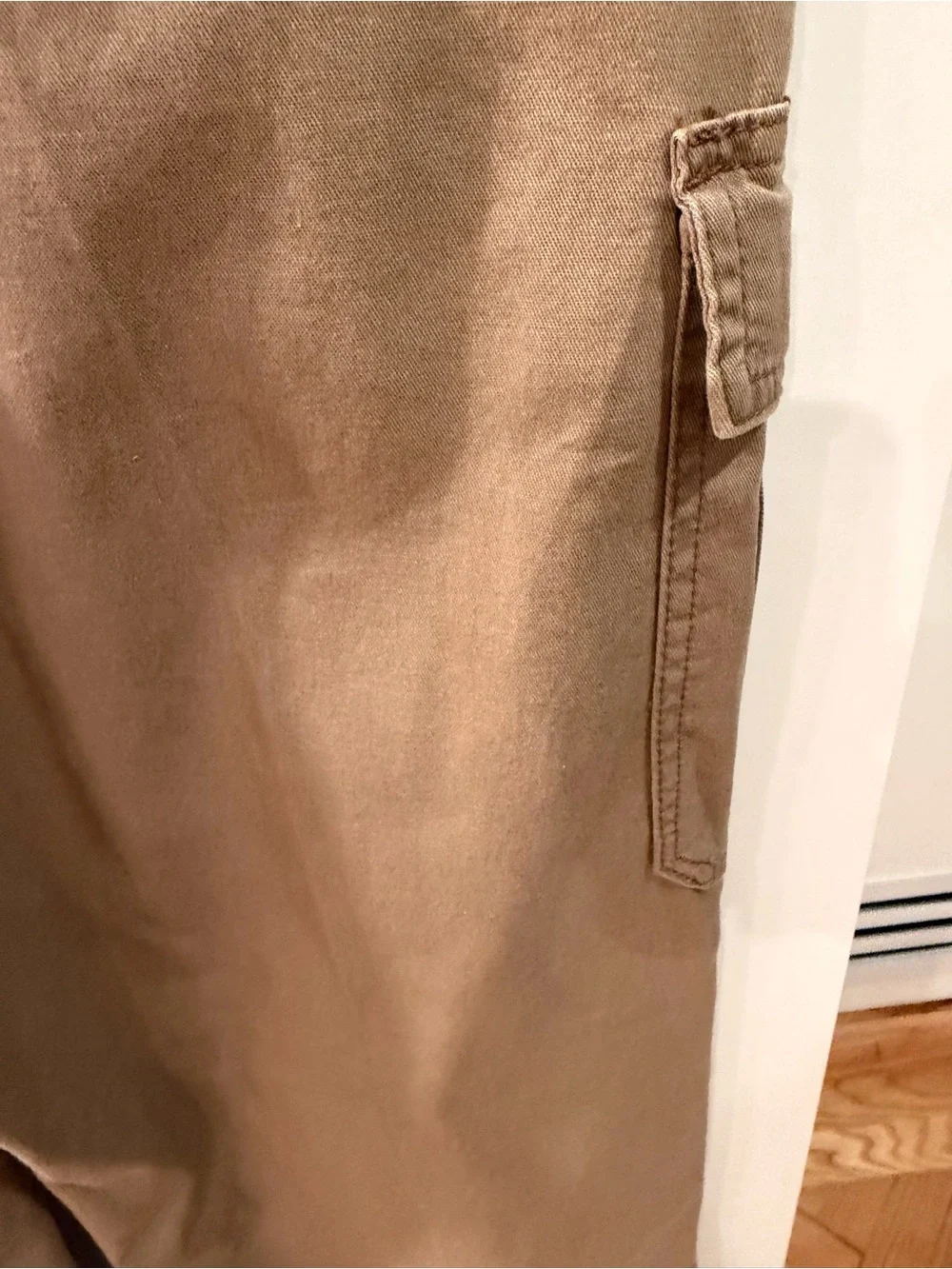 Wrangler Authentics Men’s Khaki Stretch Cargo Pants 33x34 NWT
